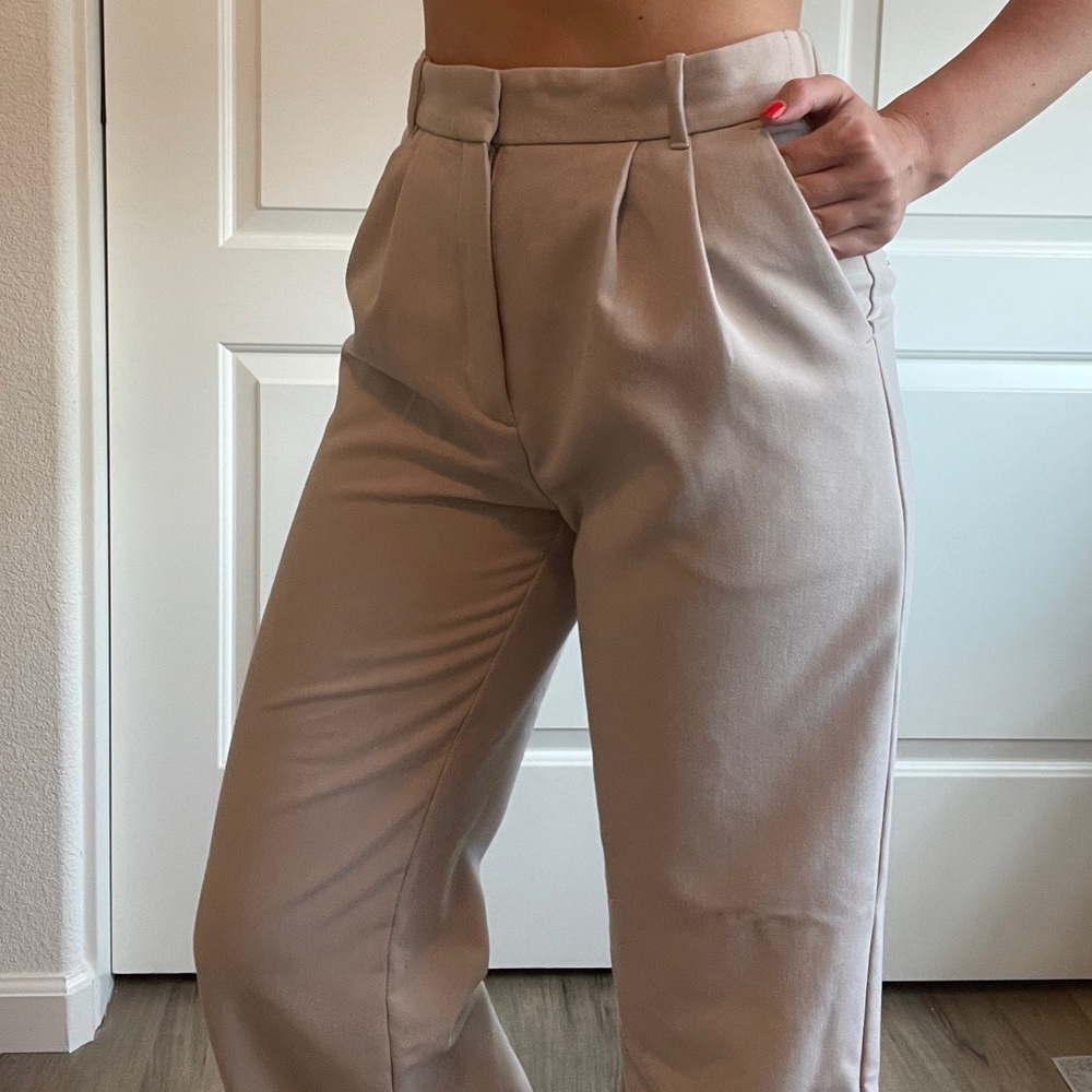 A&F Sloane Tailored Pant